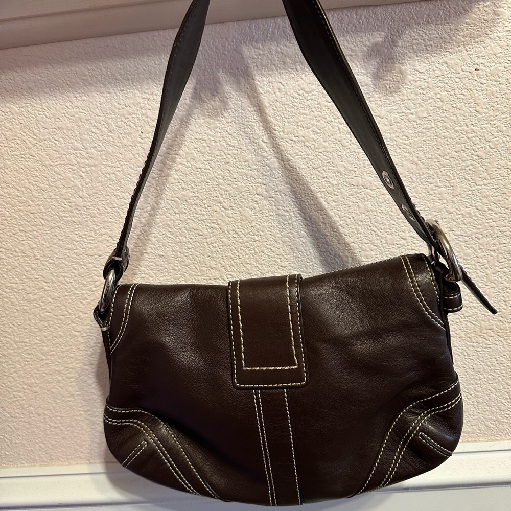 Vintage Coach Soho Flap Chocolate Brown Leather Shoulder Bag w Silver Hardware - Picture 2 of 16